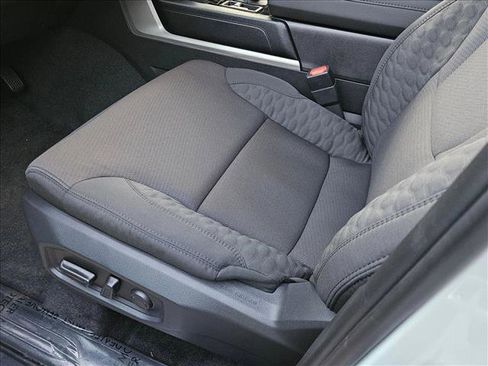 New 2026 Toyota Tundra SR5 AWD/4WD image 4