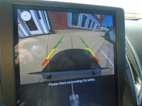 Used 2024 Ford Edge SEL w/ Convenience Package AWD/4WD image 17