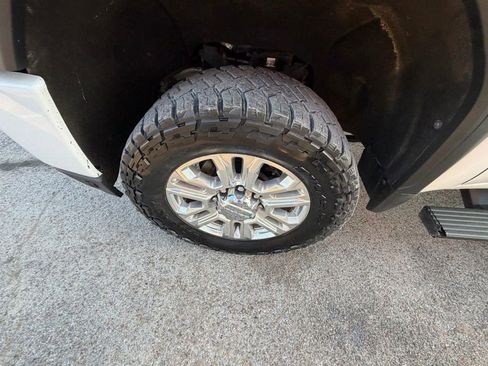 Used 2021 GMC Sierra 2500 Denali w/ Denali Ultimate Package image 8