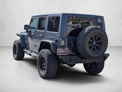 Used 2018 Jeep Wrangler Unlimited Sport S AWD/4WD image 8