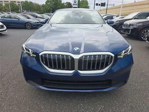 Used 2026 BMW 530i RWD image 6
