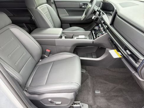 New 2026 Hyundai Santa Fe Calligraphy FWD image 13