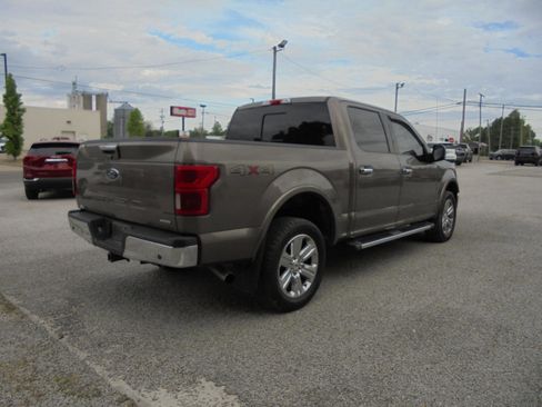 Used 2019 Ford F150 Lariat image 5