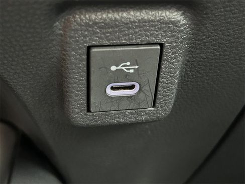 Certified 2025 Toyota Corolla LE image 29