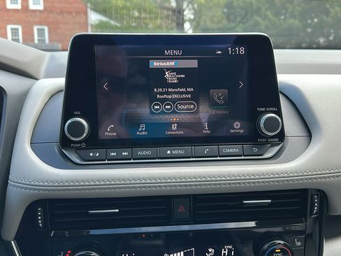 Certified 2023 Nissan Rogue SV w/ SV Premium Package image 18