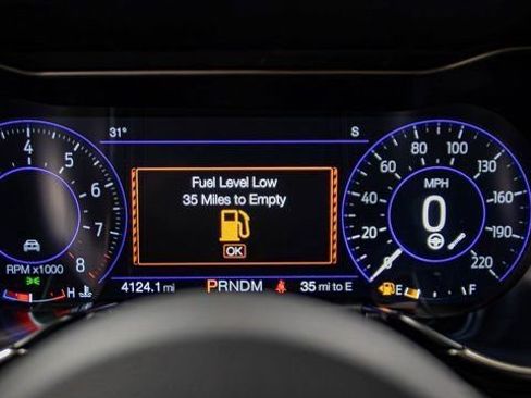 Used 2020 Ford Mustang Shelby GT500 w/ Technology Package image 12