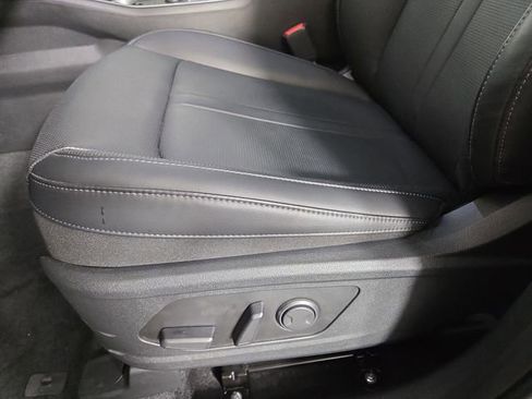 Certified 2026 Kia Sorento EX w/ EX Premium Package image 30