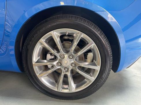 Used 2009 Saturn Sky Hydro Blue RWD image 19