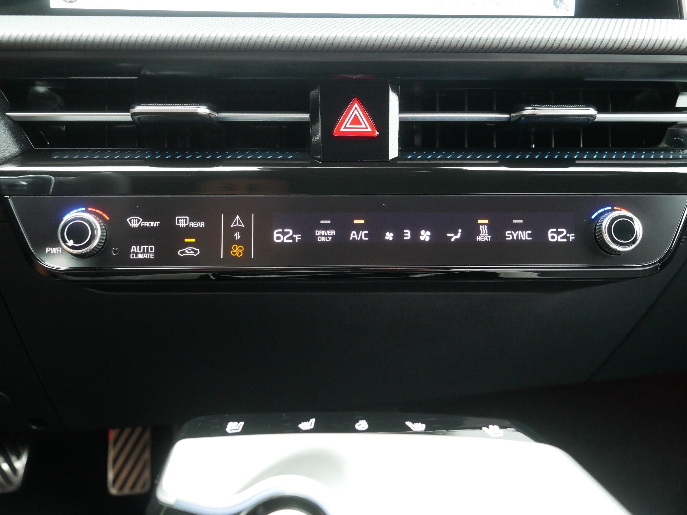 Certified 2024 Kia EV6 GT-Line AWD/4WD image 23