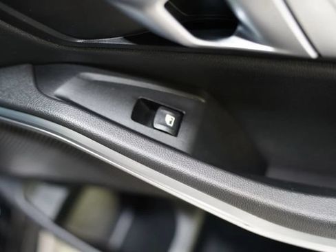 Used 2019 BMW 330i Sedan w/ Convenience Package RWD image 44