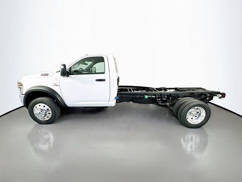 New 2026 RAM 4500 Tradesman RWD image 4