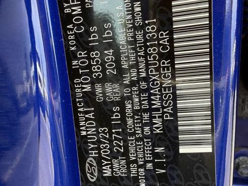 Used 2023 Hyundai Elantra SEL FWD image 15