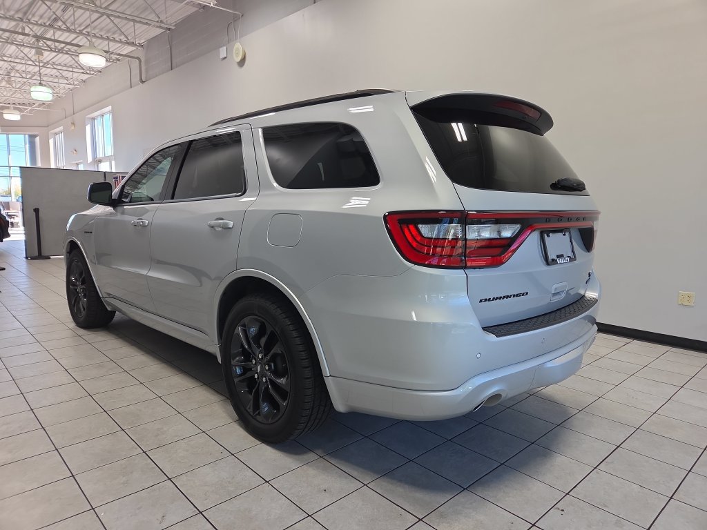 Used 2023 Dodge Durango R/T RWD image 10