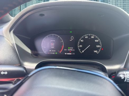 Used 2023 Honda HR-V Sport image 4