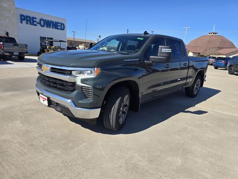 Used 2026 Chevrolet Silverado 1500 LT w/ Leather Package image 7