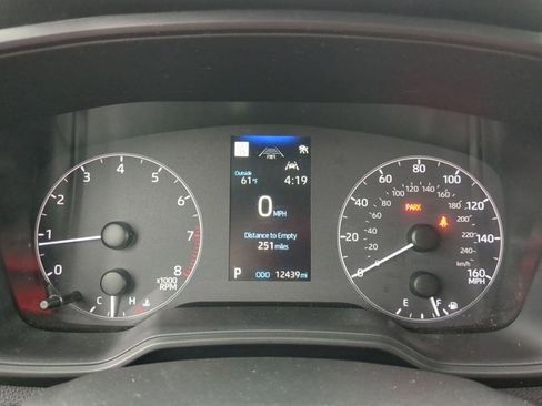 Certified 2025 Toyota Corolla LE image 10