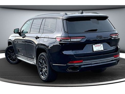 Certified 2024 Jeep Grand Cherokee L Summit AWD/4WD image 2