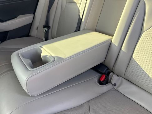Used 2023 Honda Accord Touring image 18
