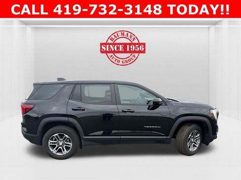 Used 2025 GMC Terrain Elevation image 8