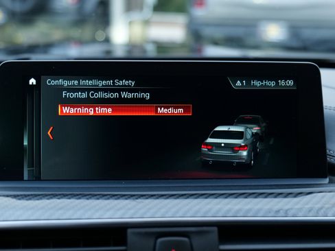 Used 2020 BMW M4 Coupe w/ Competition Package image 33