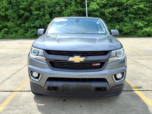 Used 2018 Chevrolet Colorado Z71 AWD/4WD image 3