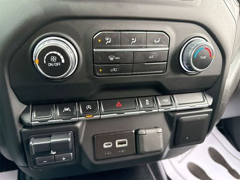 Used 2023 Chevrolet Silverado 1500 W/T w/ Trailering Package image 18