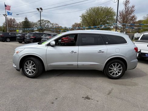 Used 2017 Buick Enclave Leather w/ Trailering Package AWD/4WD image 5