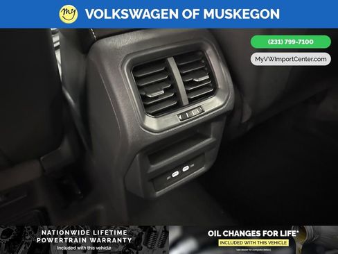 New 2026 Volkswagen Taos SE image 26