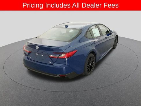 New 2026 Toyota Camry SE FWD image 8