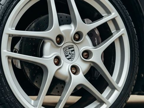 Used 2011 Porsche Boxster RWD image 3