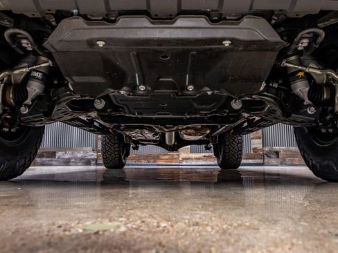 Used 2025 Toyota Tacoma TRD Off-Road image 15