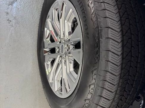 New 2025 Ford F150 Lariat w/ Equipment Group 501A Mid image 5