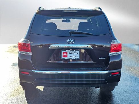 Used 2013 Toyota Highlander Limited image 4