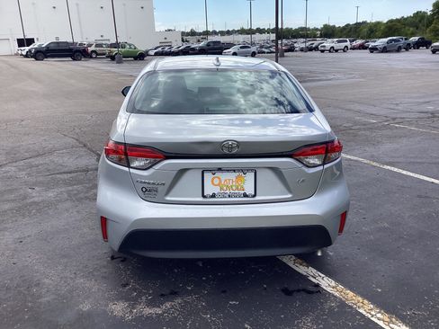 Certified 2025 Toyota Corolla LE FWD image 15