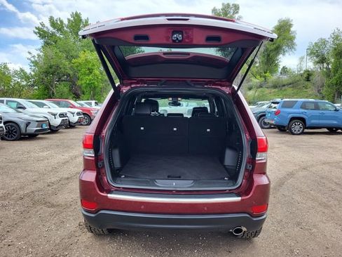 Used 2022 Jeep Grand Cherokee Limited AWD/4WD image 28