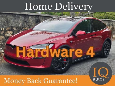 Used 2023 Tesla Model X Plaid image 1