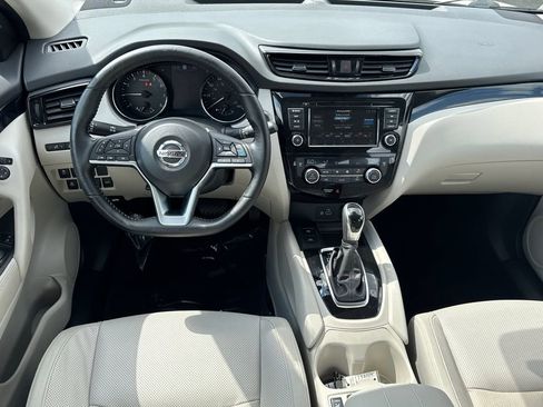 Used 2022 Nissan Rogue Sport SL image 23
