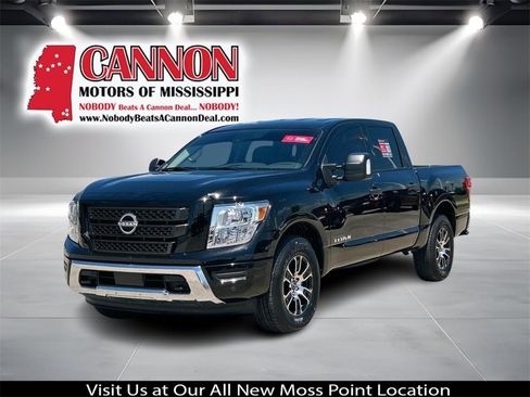 Used 2024 Nissan Titan SV w/ SV Convenience Package image 1