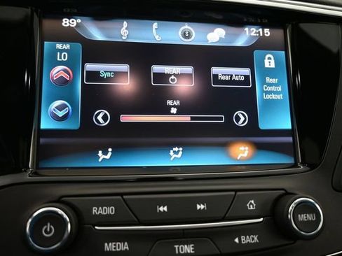 Used 2017 Buick Envision Essence FWD image 19