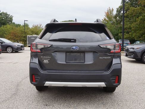 Used 2021 Subaru Outback Limited AWD/4WD image 6