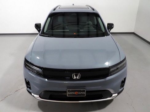 Used 2024 Honda Prologue Touring image 11