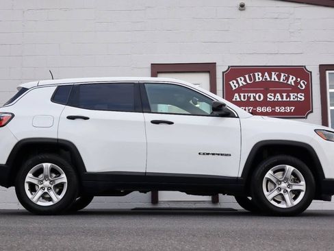 Used 2023 Jeep Compass Sport AWD/4WD image 7