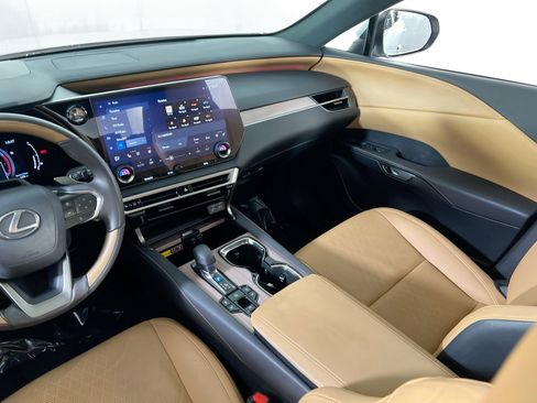Used 2024 Lexus RX 350 Premium Plus image 23