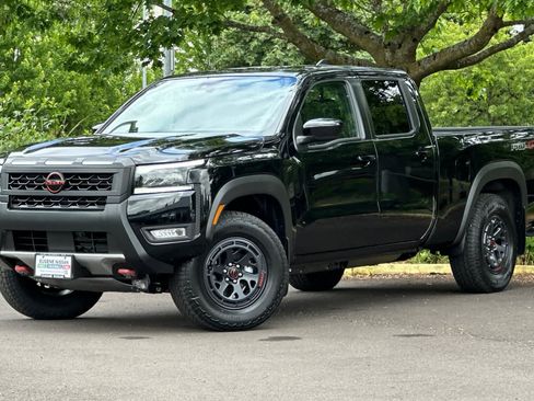 New 2026 Nissan Frontier PRO-4X w/ Tow Package AWD/4WD image 1