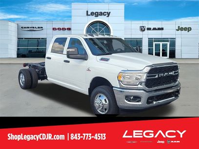 New 2024 RAM 3500 Tradesman w/ Chrome Appearance Group