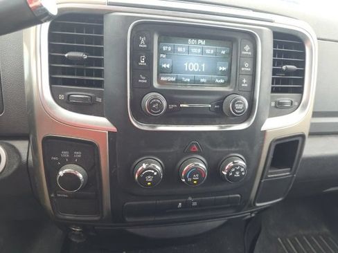 Used 2013 RAM 1500 Classic SLT w/ Premium Display Pkg AWD/4WD image 18