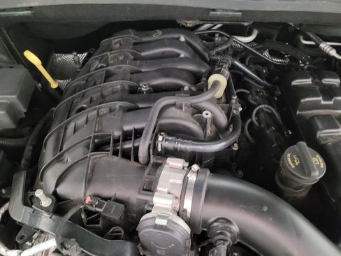 Used 2018 Dodge Durango GT RWD image 30