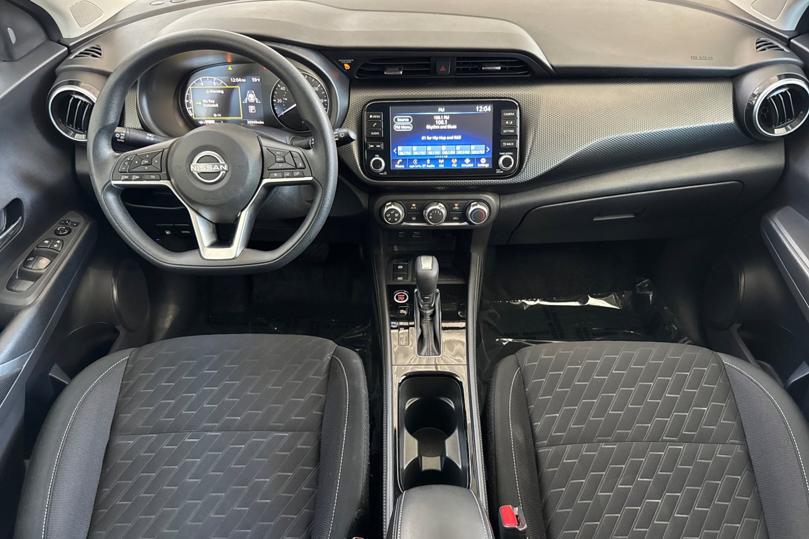 Used 2023 Nissan Kicks SV FWD image 17