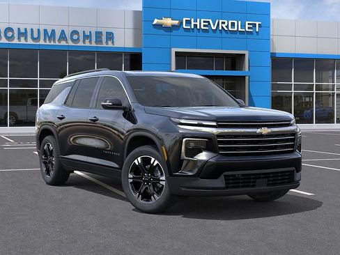 New 2027 Chevrolet Traverse LT w/ Sun and Wheel Package AWD/4WD image 7
