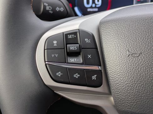 New 2026 Ford Explorer Active RWD image 21